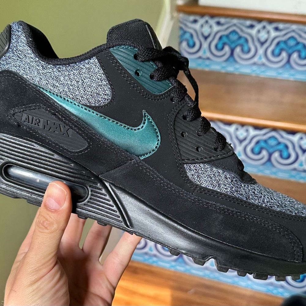 AIR MAX 90 ESSENTIAL 'DARK ATOMIC TEAL' SIZE 10 LIKE NEW VNDS BLACK